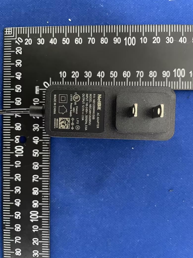 Tri-Band AP Router - FCC ID 2AXXQHNR2306 - Humax Networks, INC (4)