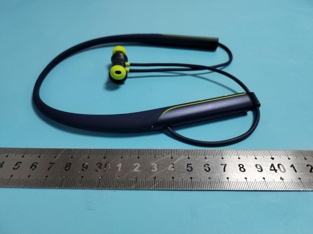 Neckband Wireless Earphone - FCC ID 2AXYP-OEB-E80D - ORAIMO TECHNOLOGY LIMITED