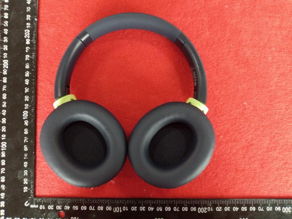 Wireless Headset - FCC ID 2AXYP-OHP-610S - ORAIMO TECHNOLOGY LIMITED (4)
