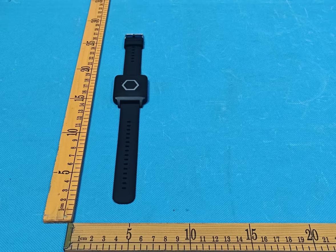 HE02 SOS Button - FCC ID 2AXZL-HE02 - KKM Company Limited (4)
