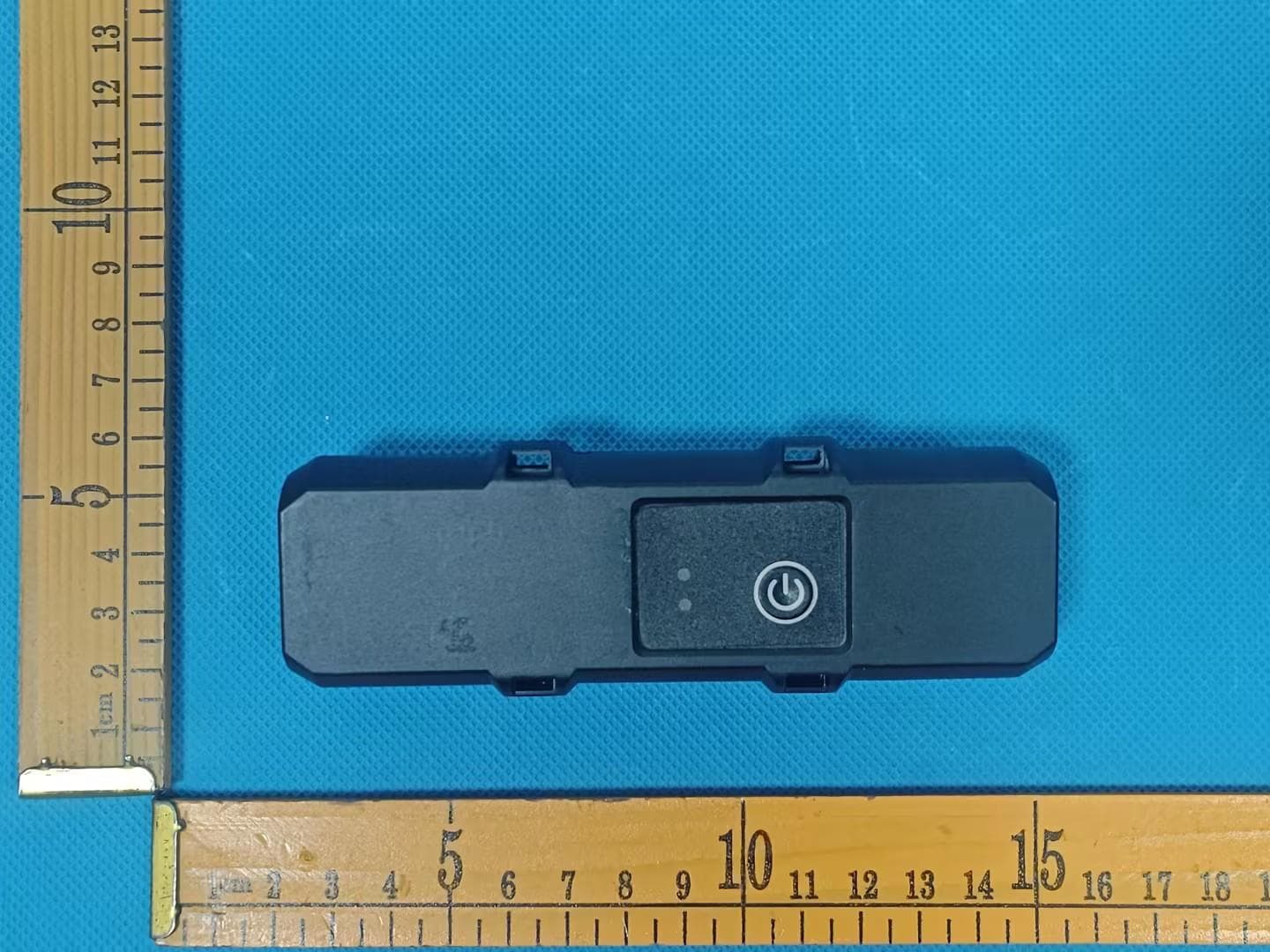 GPS 4G TRACKER TUBE - FCC ID 2AXZU-TUBEEG8001E4 - ERM Electronic Systems Ltd (3)
