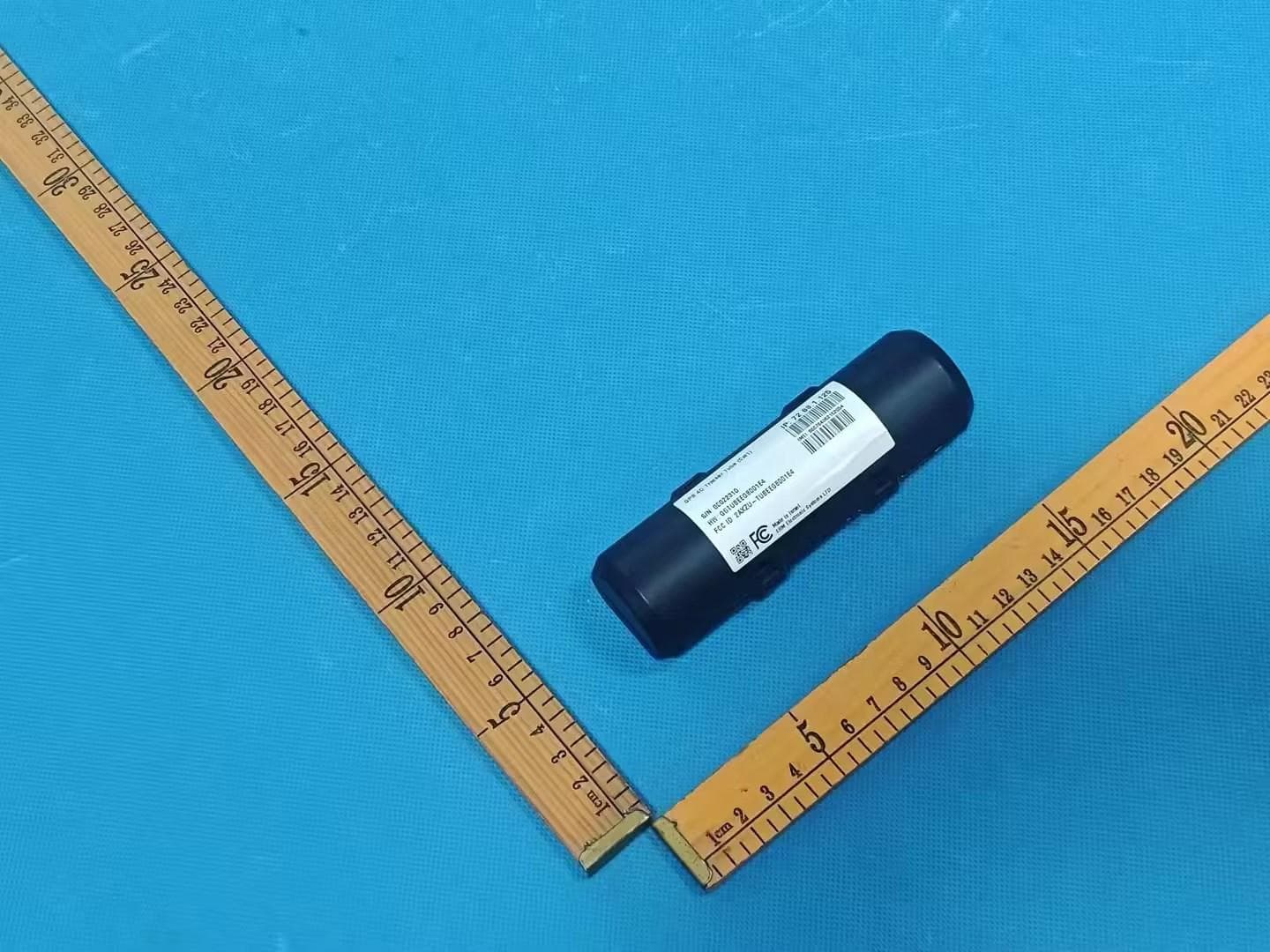 GPS 4G TRACKER TUBE - FCC ID 2AXZU-TUBEEG8001E4 - ERM Electronic Systems Ltd