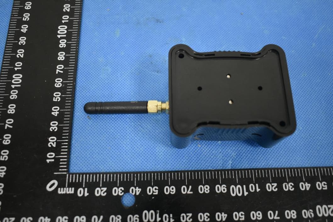 ZETA Temperature and humidity sensor - FCC ID 2AY22-THZ2ZT92 - Xiamen ZiFiSense InfoTech Co., Ltd