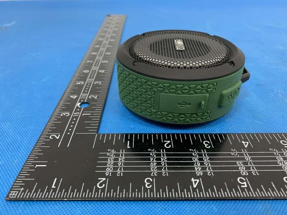 Waterproof Bluetooth Speaker - FCC ID 2AY2UEN-C6PLUS - Shenzhen hanruike Technology Co., Ltd (5)