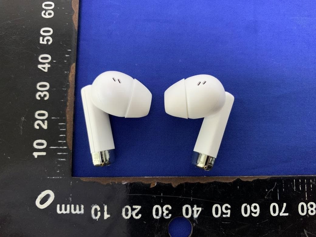 Baseus True Wireless Earphones - FCC ID 2AY37-E9 - Shenzhen Times Innovation Technology Co., Ltd