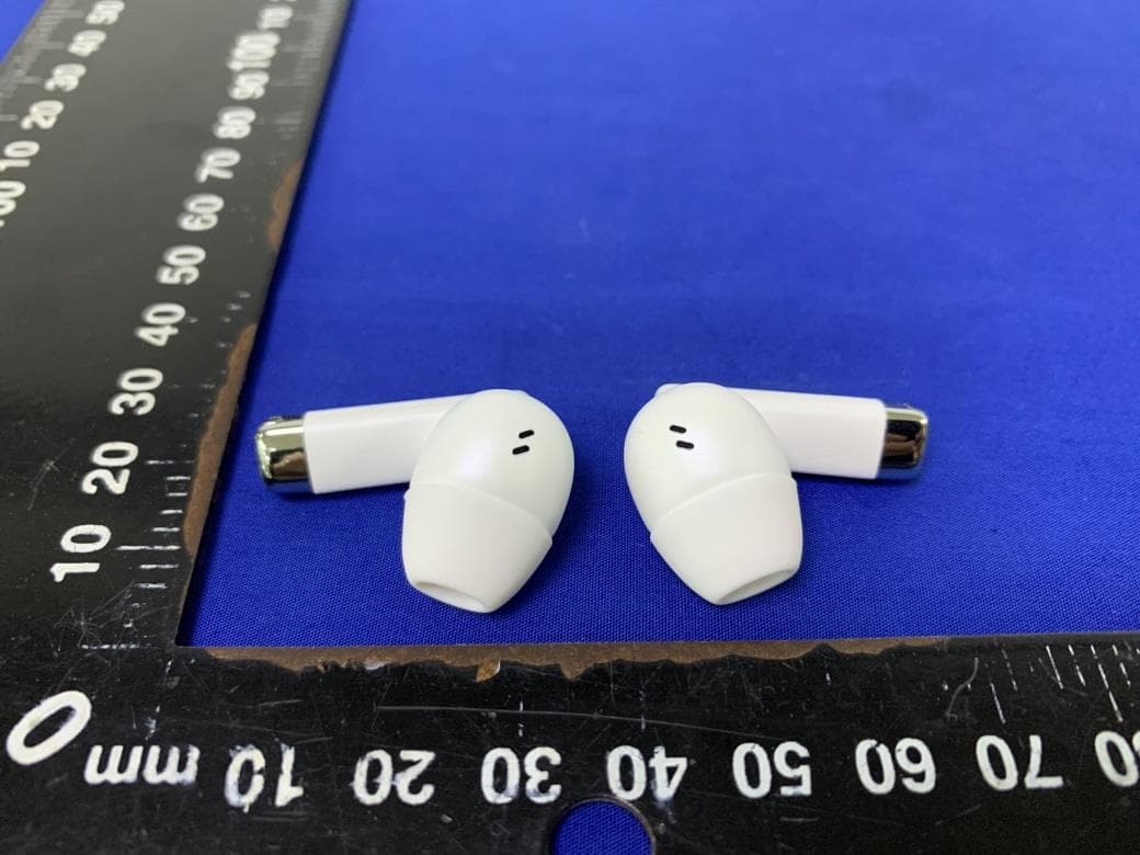 Baseus True Wireless Earphones - FCC ID 2AY37-E9 - Shenzhen Times Innovation Technology Co., Ltd (5)