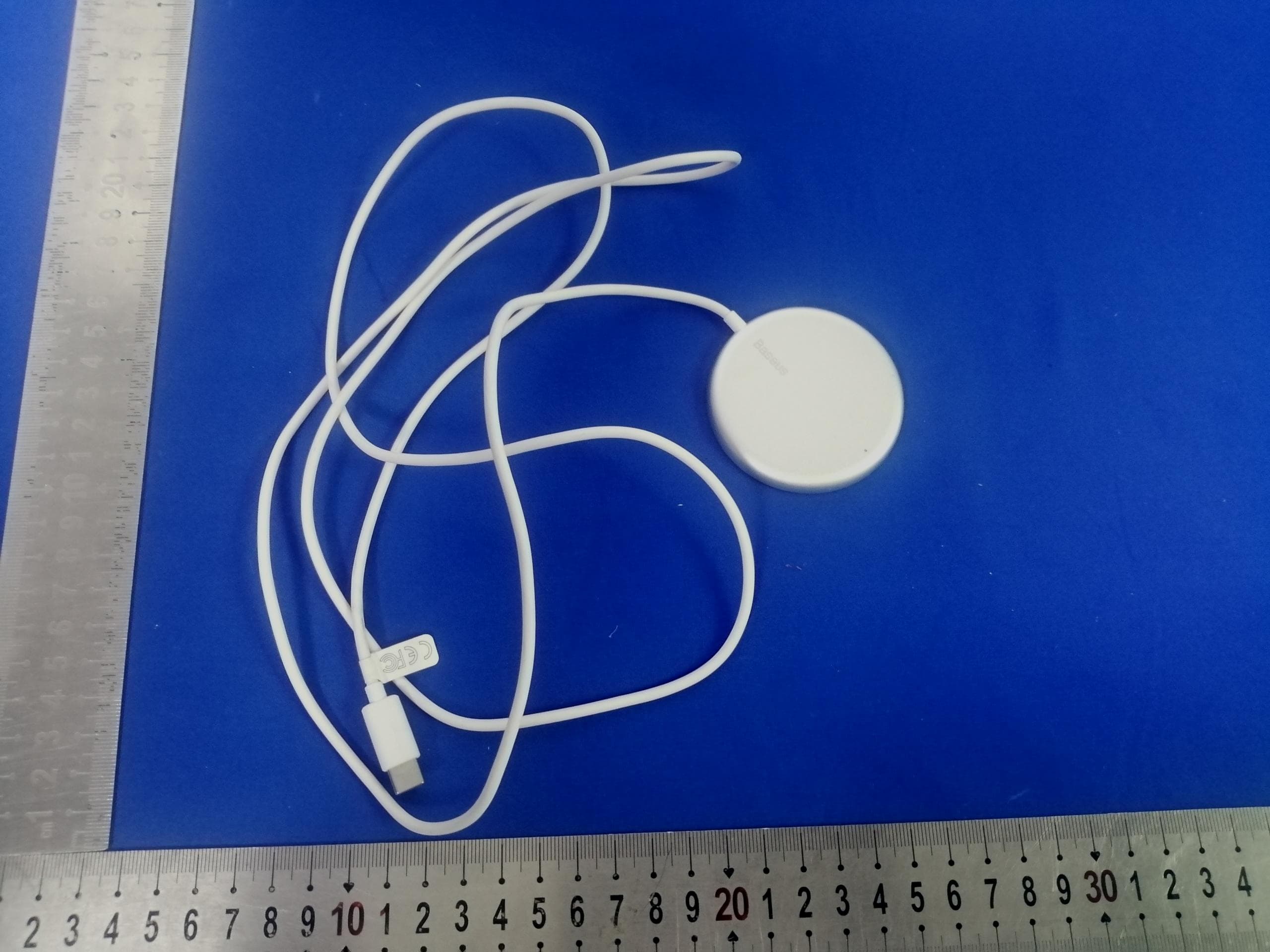 Baseus Simple Mini Magnetic Wireless Charger - FCC ID 2AY37-W522 - Shenzhen Times Innovation Technology Co., Ltd