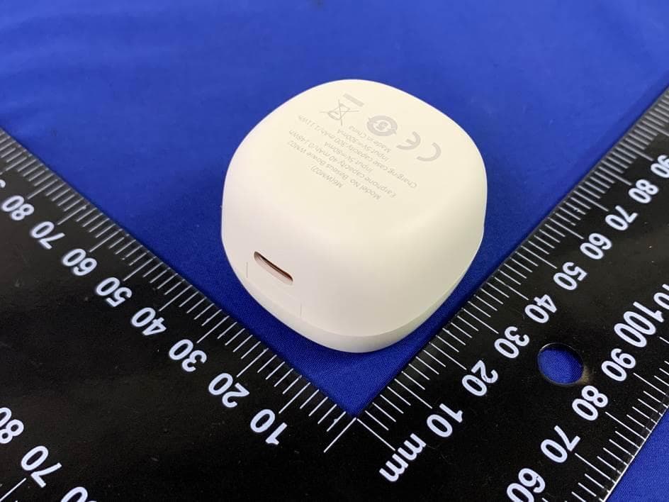 Baseus True Wireless Earphones - FCC ID 2AY37-WM02 - Shenzhen Times Innovation Technology Co., Ltd