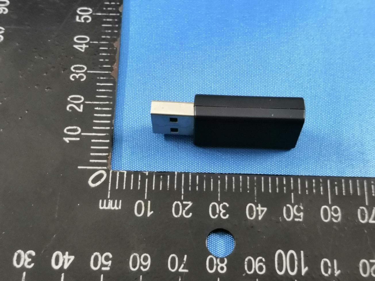 Bluetooth Audio Transmitter - FCC ID 2AY39WT-04 - Reiyin Technology co.,Limited (5)