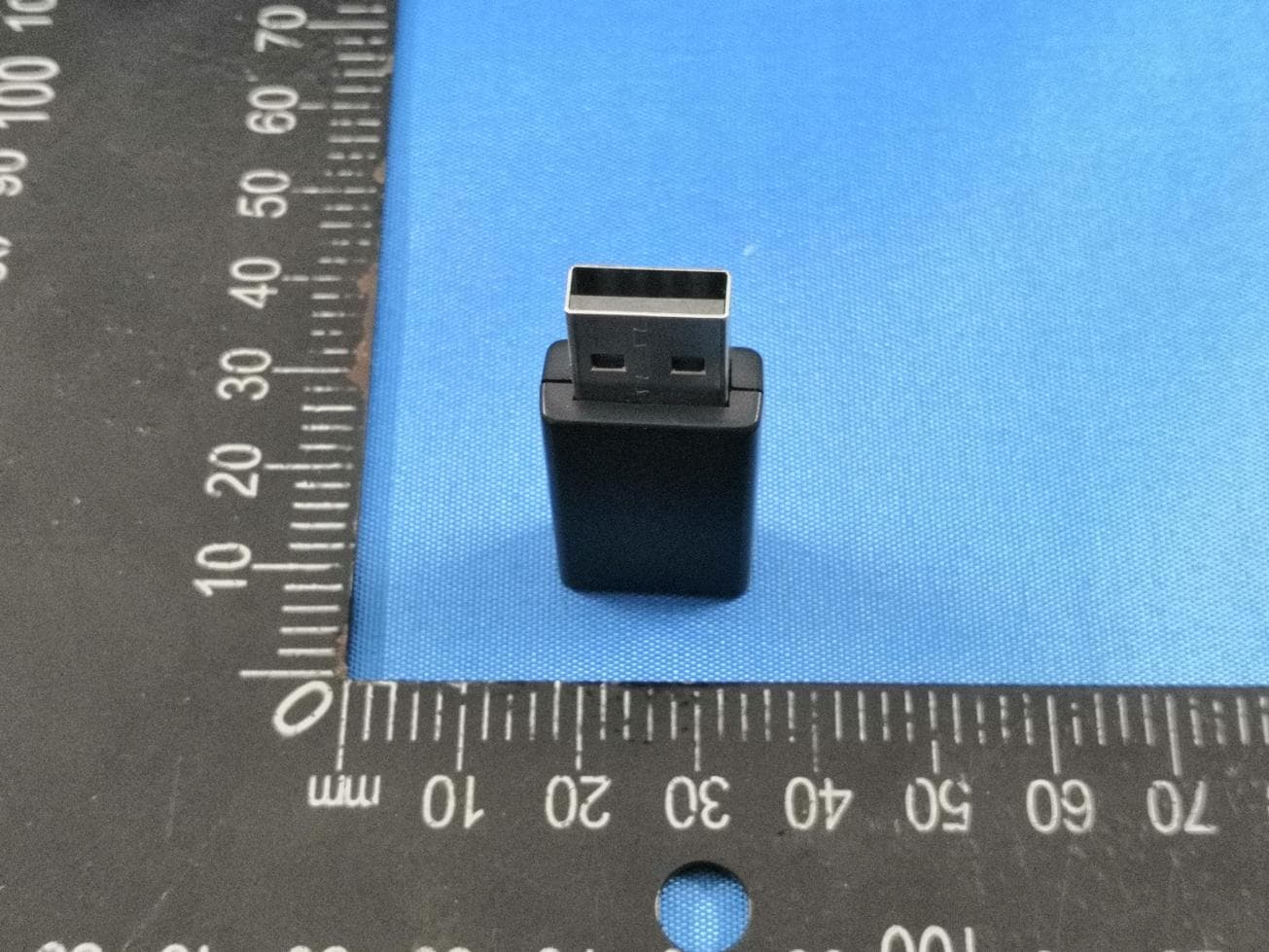 Bluetooth Audio Transmitter - FCC ID 2AY39WT-04 - Reiyin Technology co.,Limited (4)