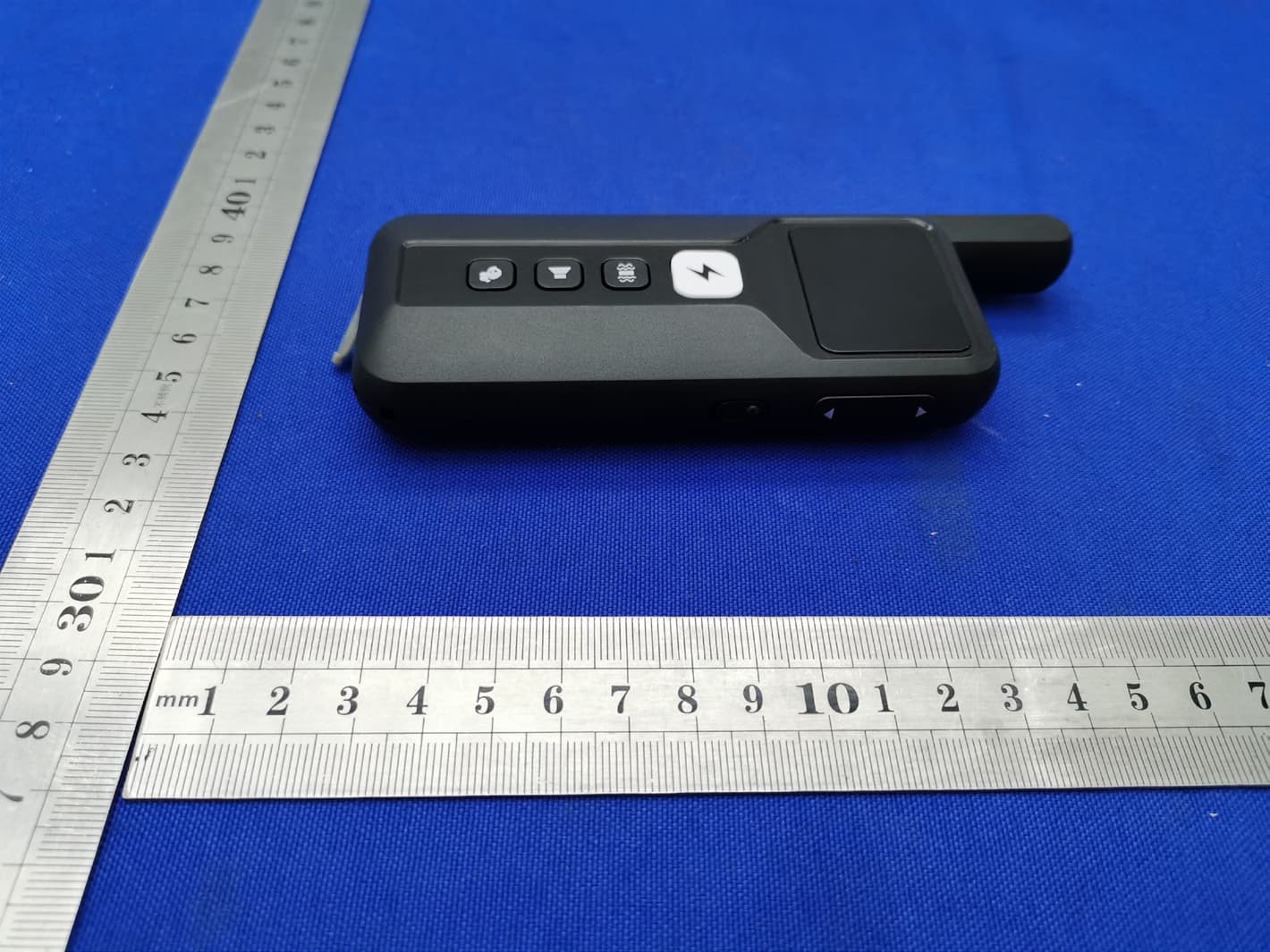 Remote dog training collar - FCC ID 2AY3ETZ-910 - TIZE INTERNATIONAL CO.,LIMITED (5)