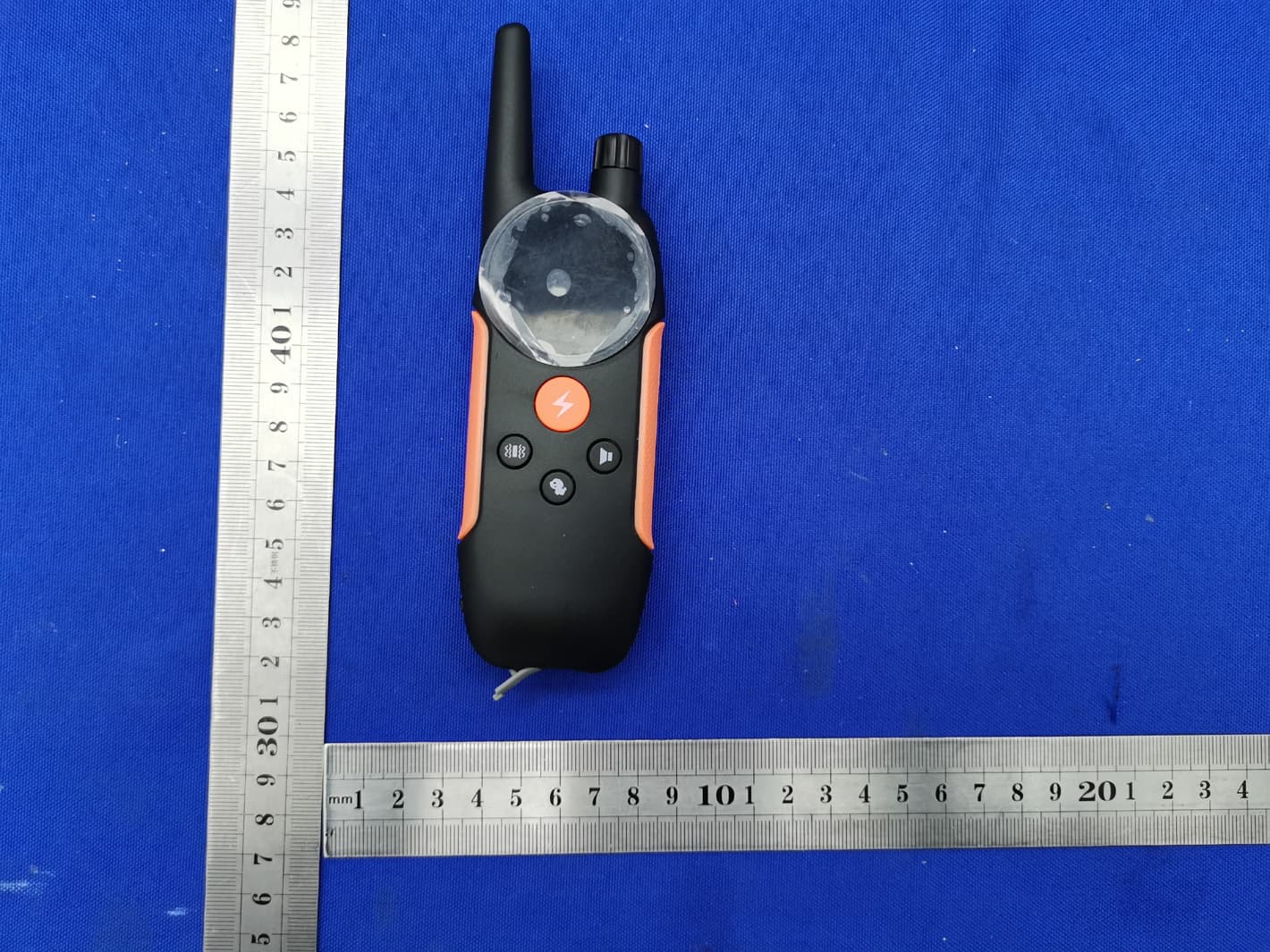 Remote dog training collar - FCC ID 2AY3ETZ-912 - TIZE INTERNATIONAL CO.,LIMITED (3)