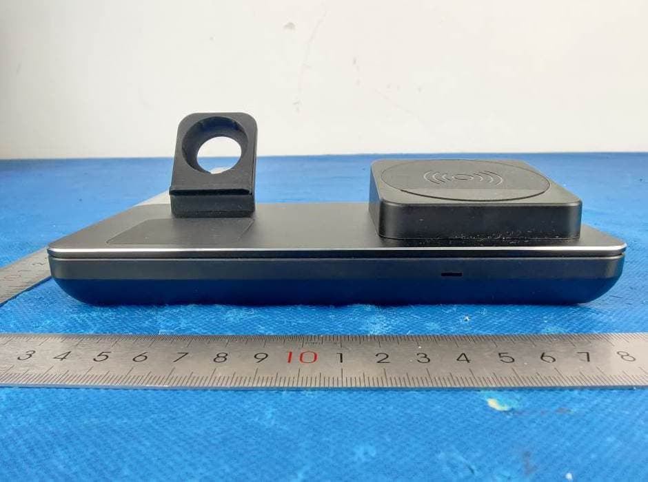 3 in 1 wireless charging stand - FCC ID 2AY3K-YFWW002 - Shenzhen Yongfengwang Technology Co., LTD (5)