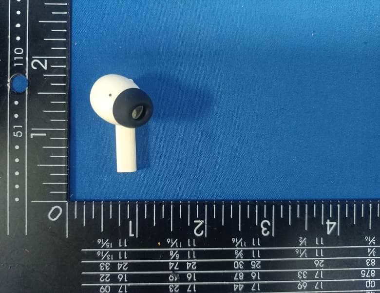 Golden Ages - FCC ID 2AY45-MD-TWS-001 - Chengdu shuiyueyu technology Co.,Ltd