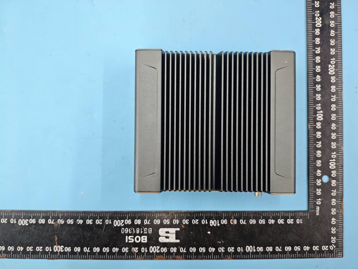 Industrial PC - FCC ID 2AY4C-GIX01 - Shenzhen Jiteng Network Technology Co.,Ltd. (5)