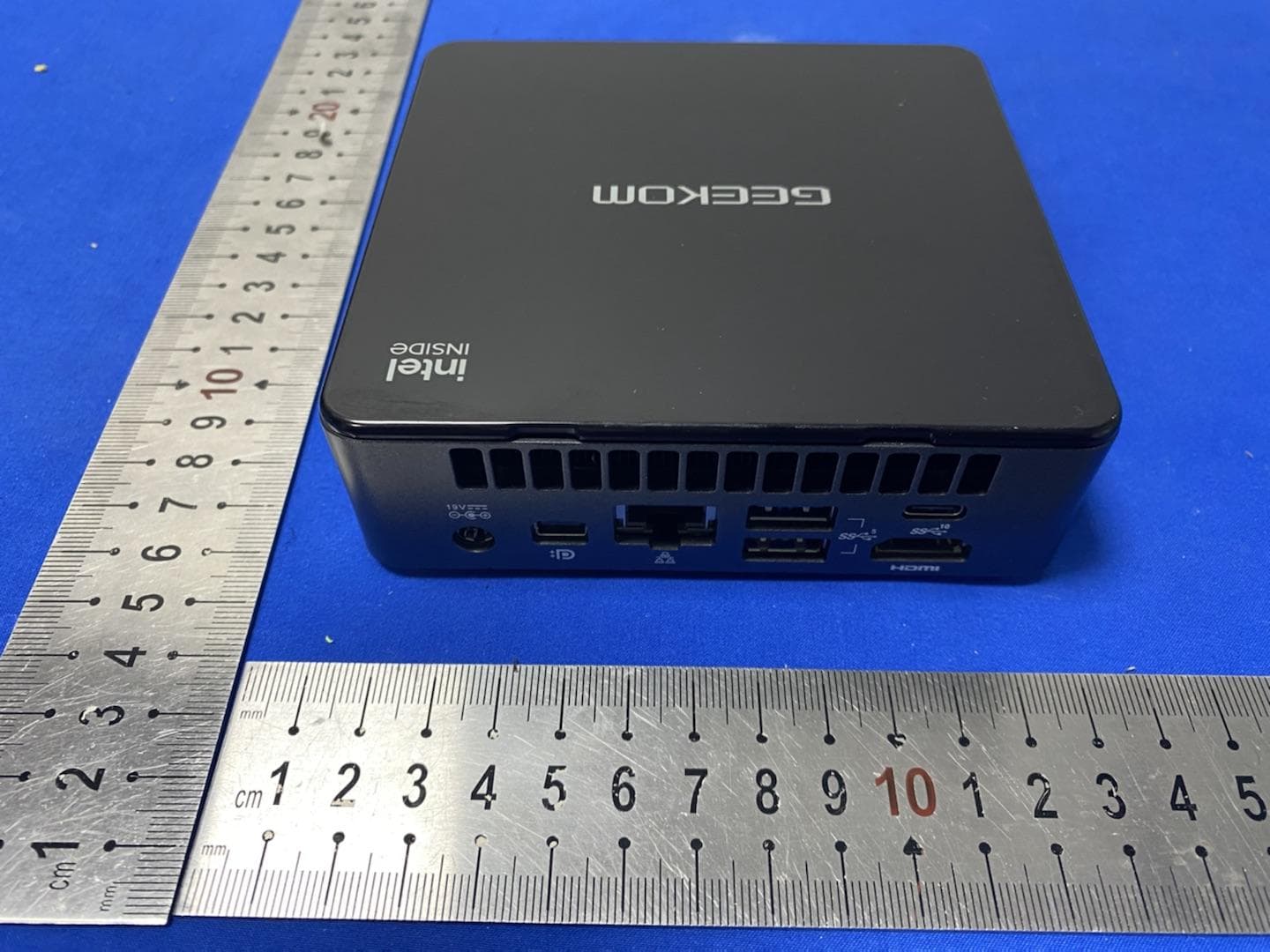 Mini PC - FCC ID 2AY4C-GM0402 - Shenzhen Jiteng Network Technology Co.,Ltd. (2)