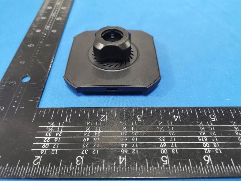 Magnetic wireless charger - FCC ID 2AY5D-M6 - Shenzhen USV Technology Co.,Ltd