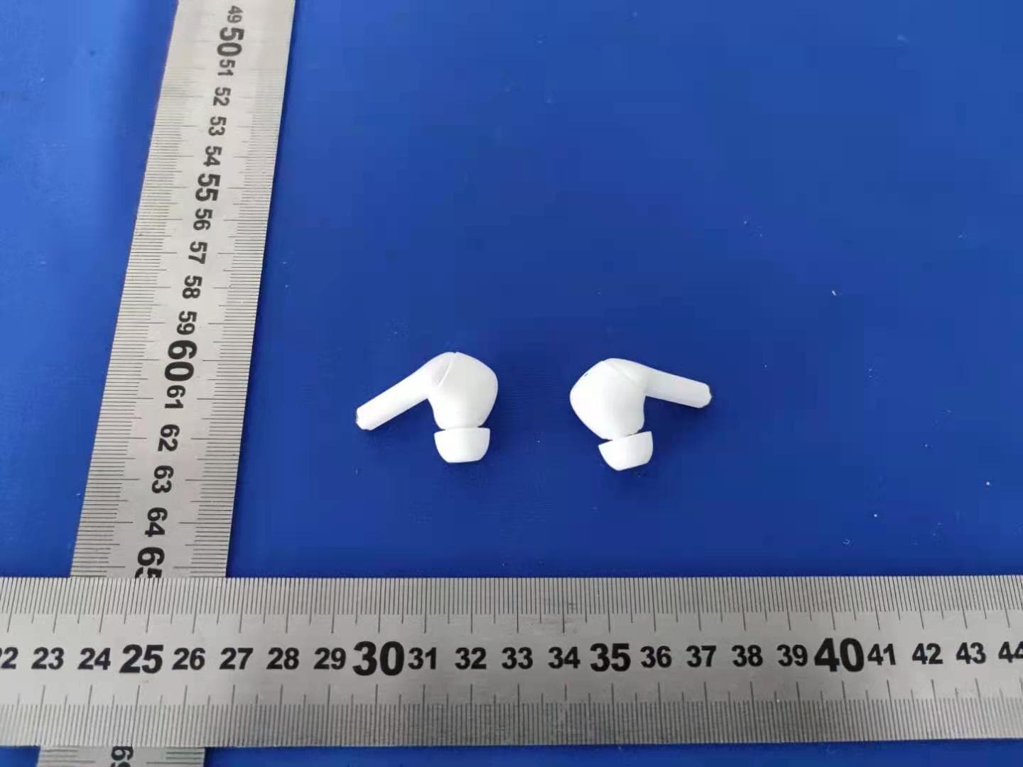 TWS bluetooth headset - FCC ID 2AY5R-BR-01 - Shenzhen northywit Technology Co. Ltd. (2)