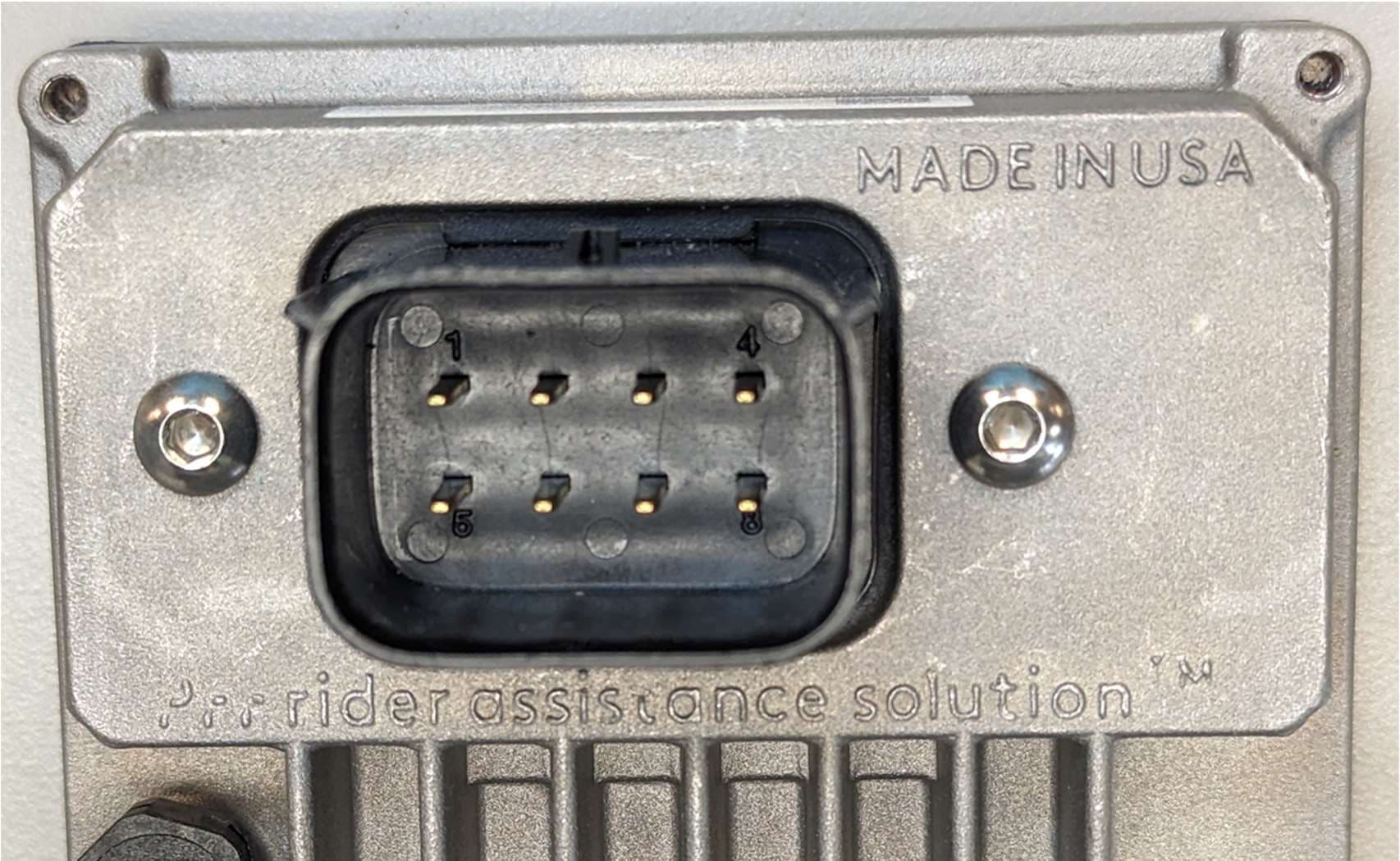 FCW Radar System - FCC ID 2AY6H-101572 - Piaggio Fast Forward, Inc (2)