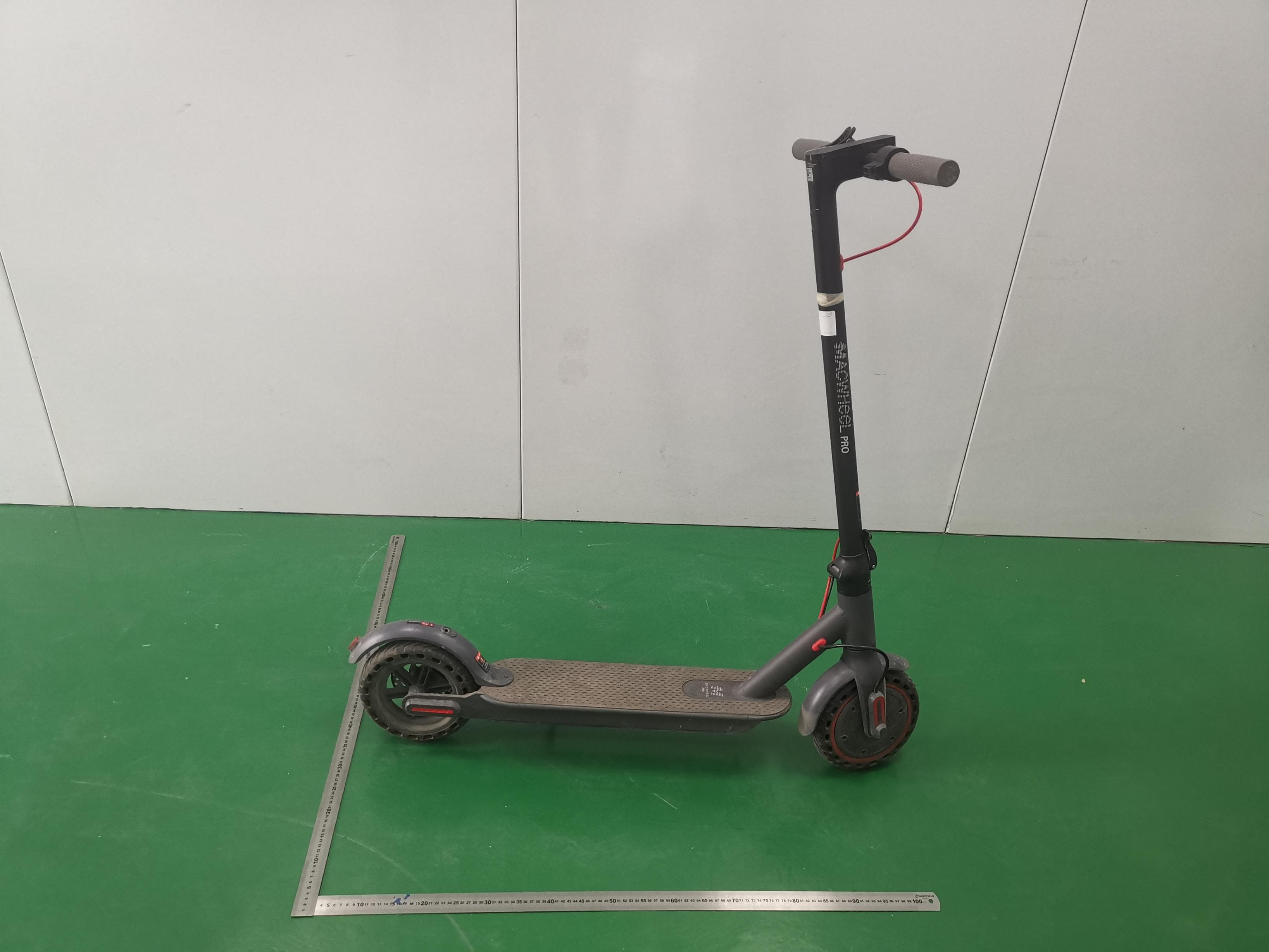 Electric Scooter - FCC ID 2AYA4-MXPRO - Shenzhen Aukeyhi Technology Co.,Ltd (3)