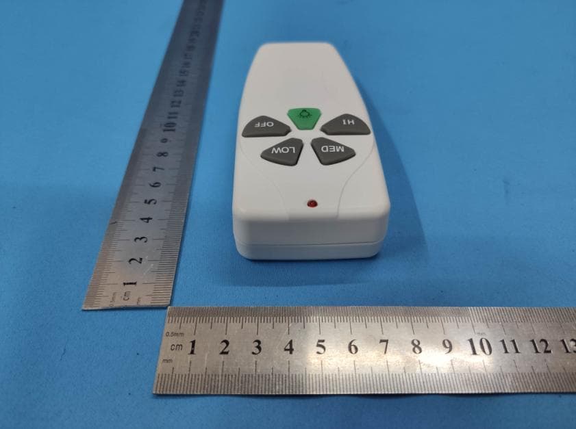 REMOTE CONTROL - FCC ID 2AYA8SST03 - San Sheng (Zhongshan) Electronic Technology Co.,Ltd. (4)