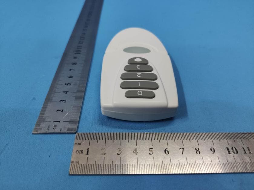 REMOTE CONTROL - FCC ID 2AYA8SST05 - San Sheng (Zhongshan) Electronic Technology Co.,Ltd. (4)