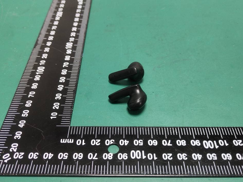 Rotary True Wireless Stereo Earbuds - FCC ID 2AYB6-MU01052 - SAILSKY ELECTRONIC LIMITED (3)