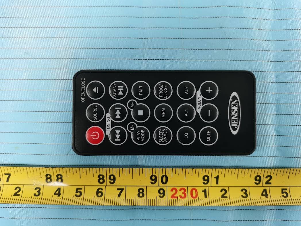 WALL MOUNTABLE BLUETOOTH MUSIC SYSTEM WITH CD - FCC ID 2AYB7696812B - SOLAR BRIGHT INDUSTRIAL LIMITED