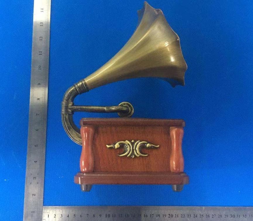 Mini Gramophone Bluetooth Speaker - FCC ID 2AYCC-VS0426 - Vansong Technology (Hongkong) Limited (3)