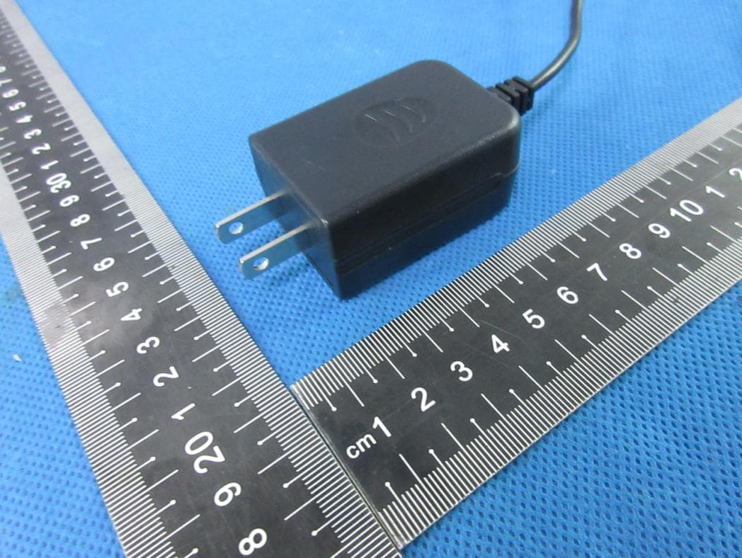 Cloud Photo Frame - FCC ID 2AYD2-CLASSIC15 - Shenzhen Cnest Electronic Technology Co., Ltd.