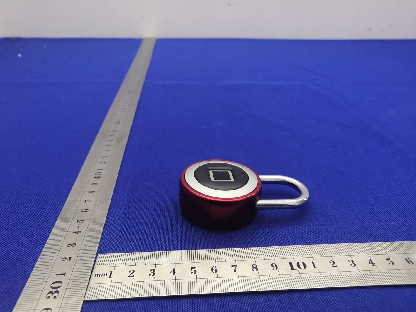SMART FINGERPRINT PADLOCK - FCC ID 2AYEI-PL-P2Z - Wenzhou Boshi Electric Technology Co,Ltd. (5)