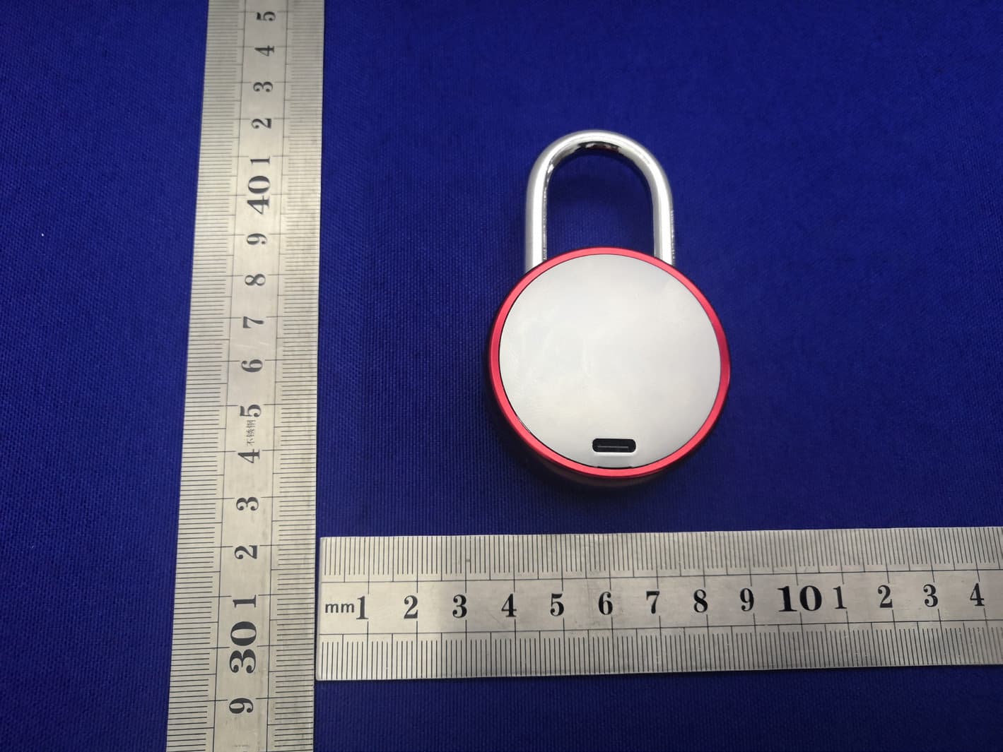 SMART FINGERPRINT PADLOCK - FCC ID 2AYEI-PL-P2Z - Wenzhou Boshi Electric Technology Co,Ltd. (3)