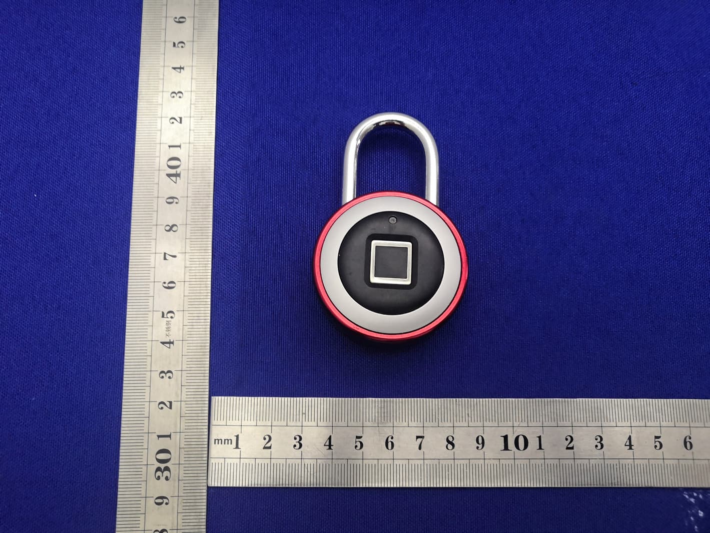 SMART FINGERPRINT PADLOCK - FCC ID 2AYEI-PL-P2Z - Wenzhou Boshi Electric Technology Co,Ltd. (2)
