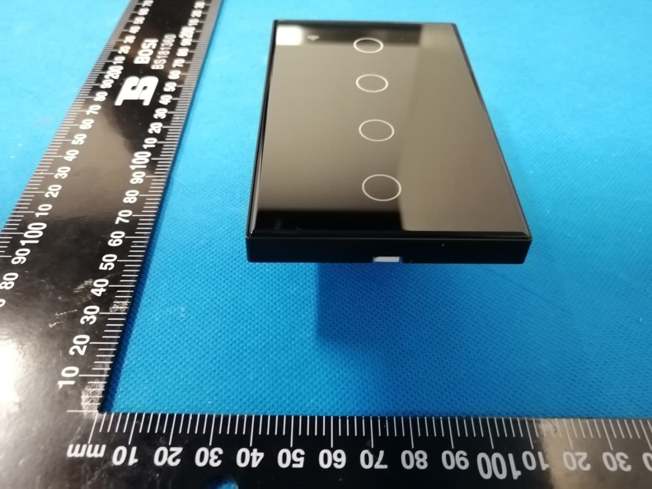Smart Wi-Fi wall switch - FCC ID 2AYFR-607USG4 - Guangdong GDKES Electric Technology Development CO.,LTD (3)