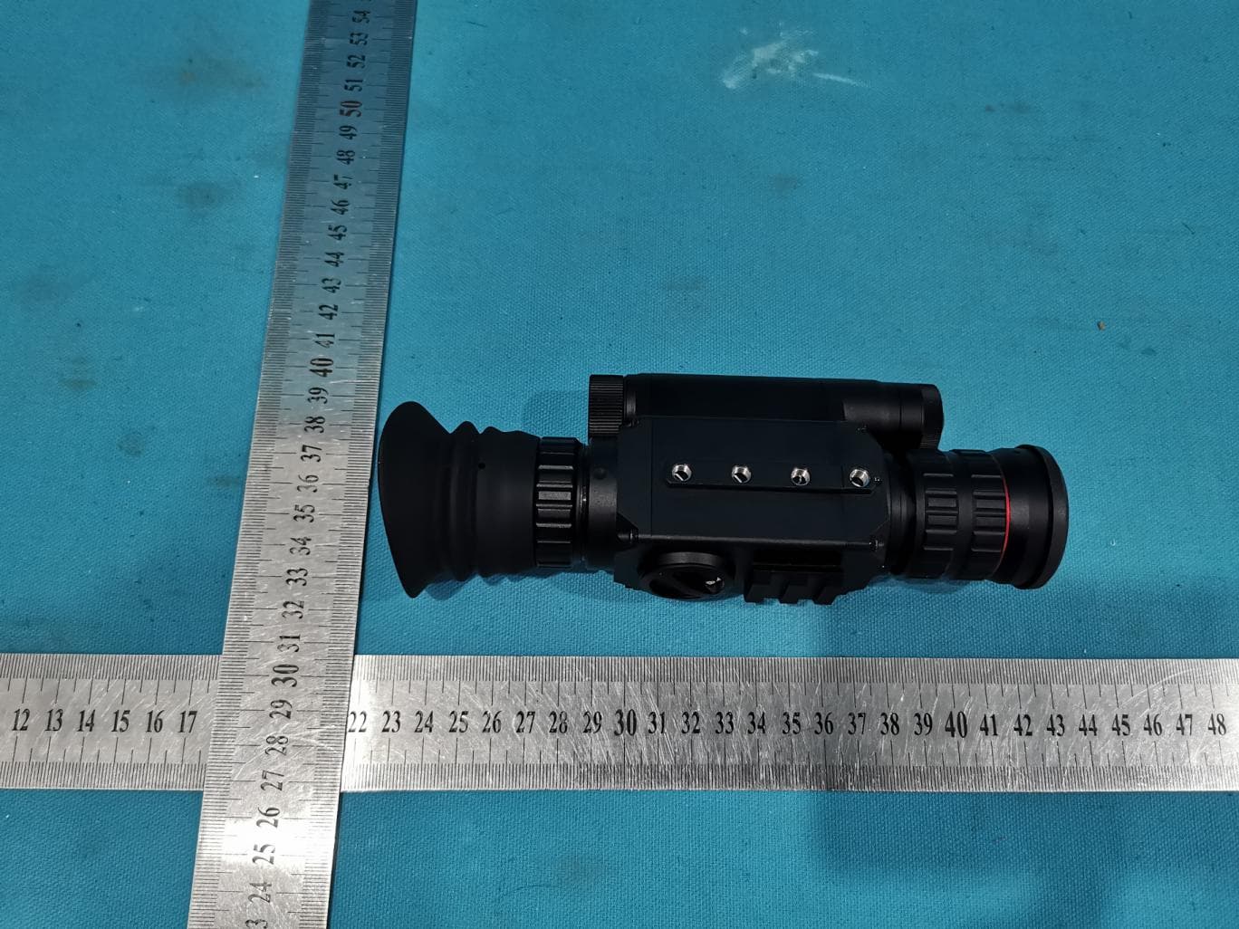 Digital Night Vision - FCC ID 2AYFSHT60202012 - Shenzhen Shi Yutong Technology Co. LTD (2)