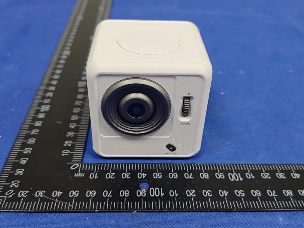 Game console - FCC ID 2AYG3-S010-01 - Shenzhen DongShengXuRi Electronics Technology Co., Ltd (2)