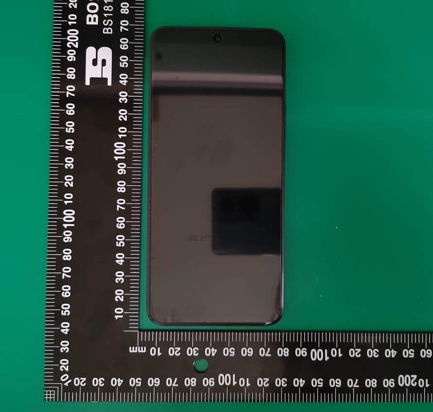 Smart Phone - FCC ID 2AYGCTFY-LX1 - Honor Device Co., Ltd (5)