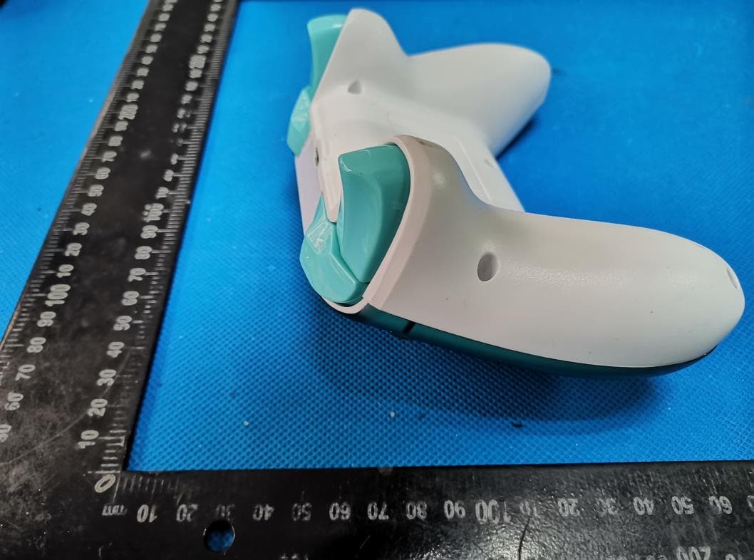 Wireless Controller 2.4G - FCC ID 2AYHJ-N-1 - Dongguan Nuoyifan Technology Co.,Ltd. (3)