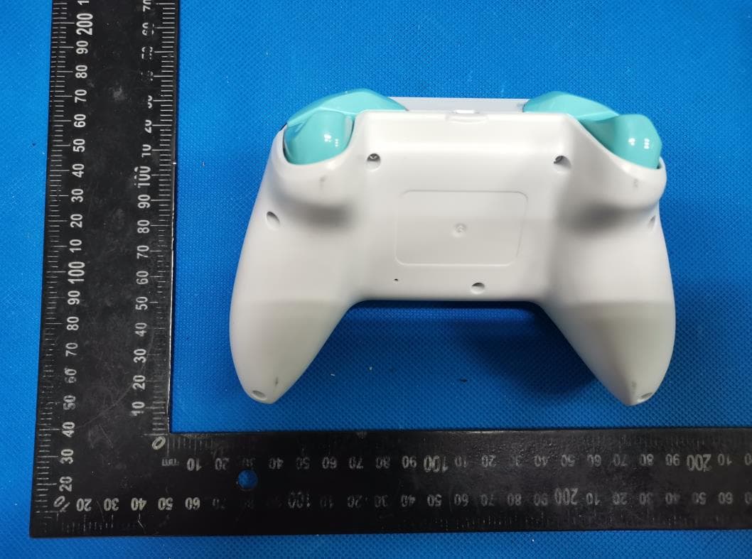 Wireless Controller 2.4G - FCC ID 2AYHJ-N-1 - Dongguan Nuoyifan Technology Co.,Ltd. (2)