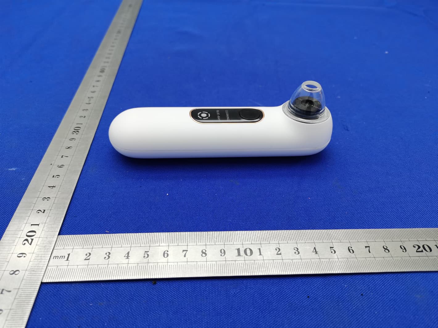 Visual Blackhead Vacuum Device - FCC ID 2AYJD-DZ06 - Shenzhen Dianzhui Culture Technology Co., Ltd. (3)