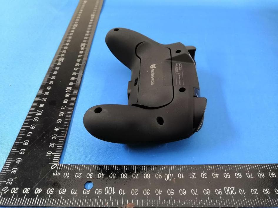 wireless game controller - FCC ID 2AYJK-C2 - Shenzhen Warsong Technology Co., Ltd. (4)