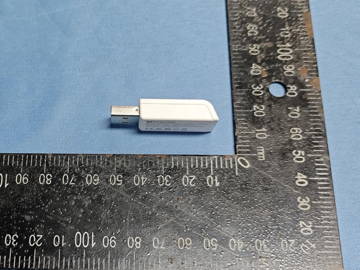 Wireless Adapter - FCC ID 2AYJK-R501 - Shenzhen Warsong Technology Co., Ltd. (2)