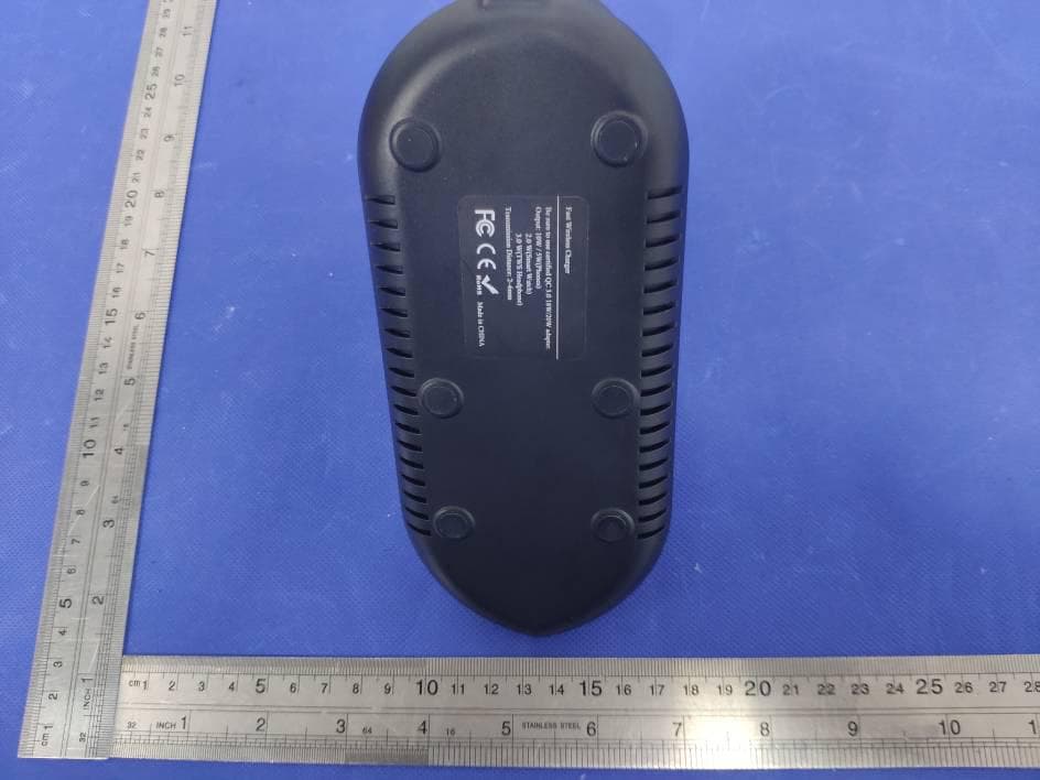 Wireless Charger - FCC ID 2AYKW-Z4 - Dongguan Zhishell Plastic Hardware Products Co., Ltd. (4)