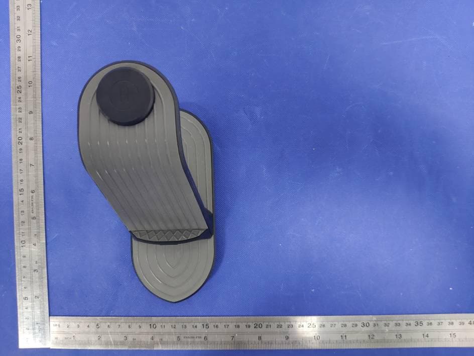 Wireless Charger - FCC ID 2AYKW-Z4 - Dongguan Zhishell Plastic Hardware Products Co., Ltd. (3)
