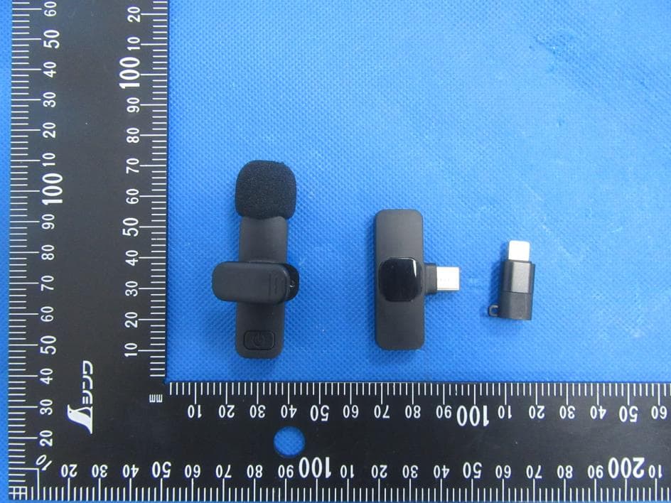 Duo Talk Wireless Microphone - FCC ID 2AYL6-SC001 - Shenzhen Moyoworld electronics Development Limited