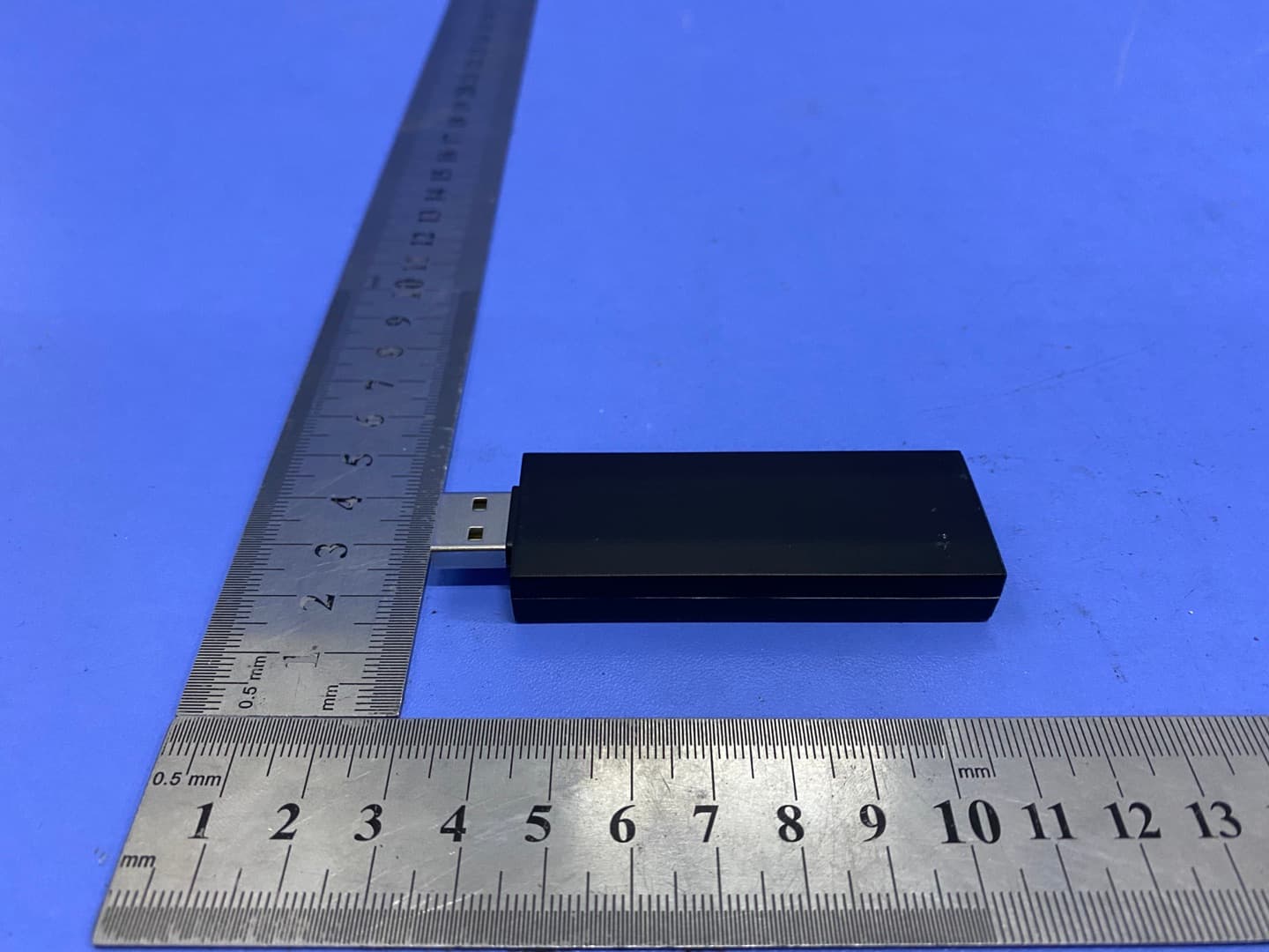5.8G Wireless Dongle - FCC ID 2AYLE-KS-G3B-13M-D - Shenzhen Oneking Technologies co.,Ltd. (5)