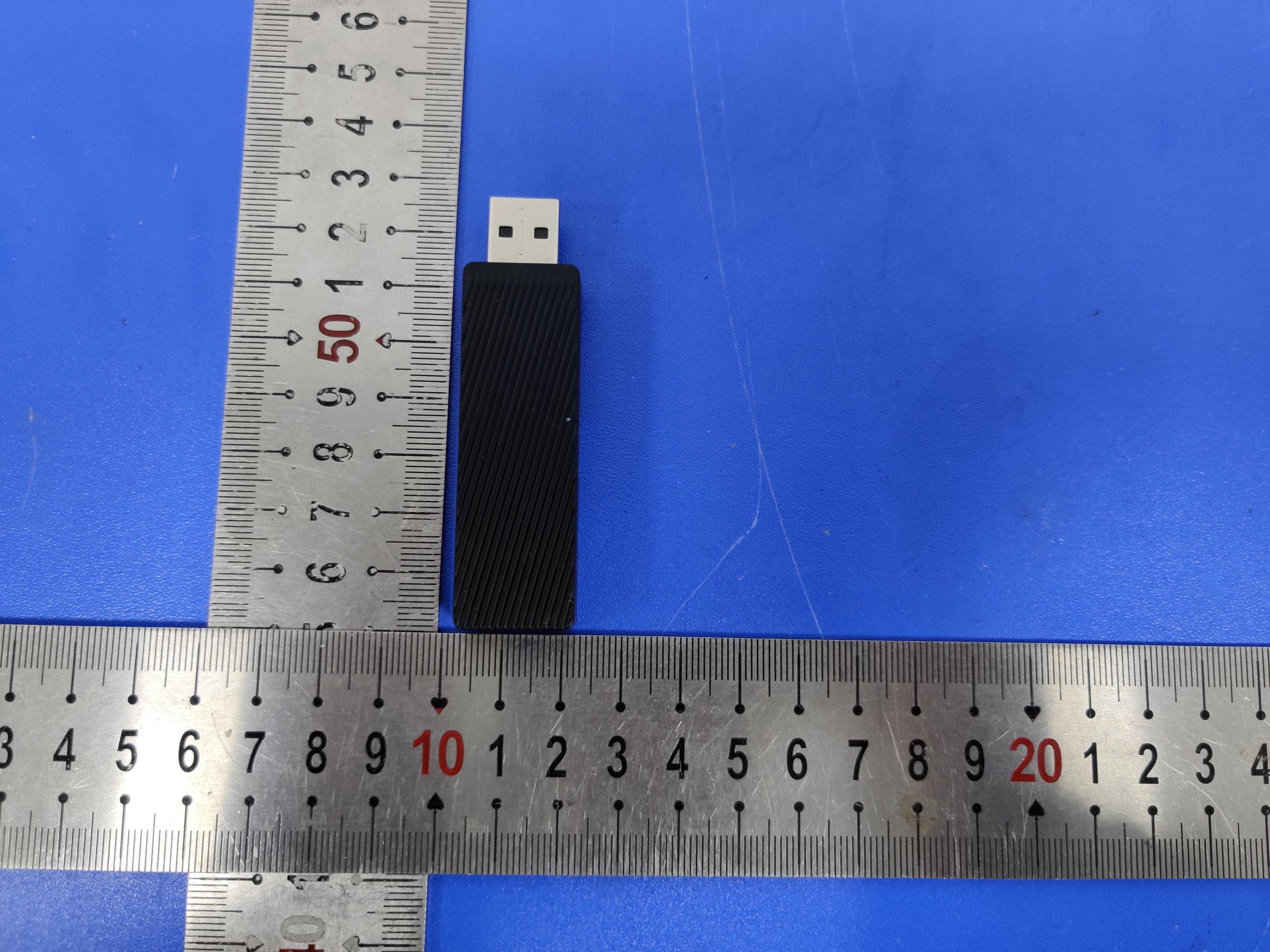 Gaming Headset - FCC ID 2AYLQ-EKSAE910 - WAN ZHAO SHENG XUE TECHNOLOGY (SHENZHEN) CO., LTD (2)