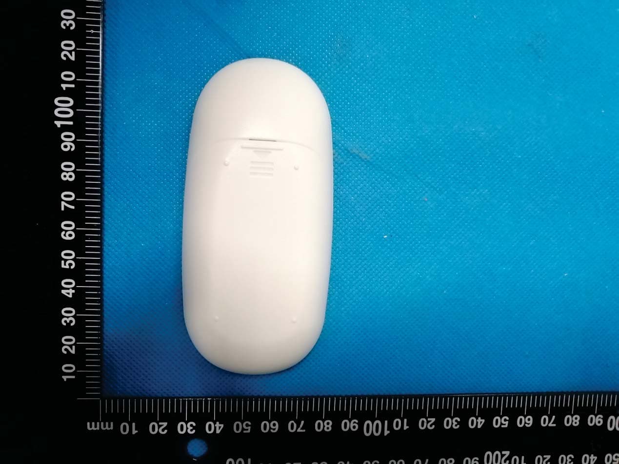 Remote control - FCC ID 2AYLZ082833M - SHENZHEN OMI LIGHTING CO., LTD. (2)
