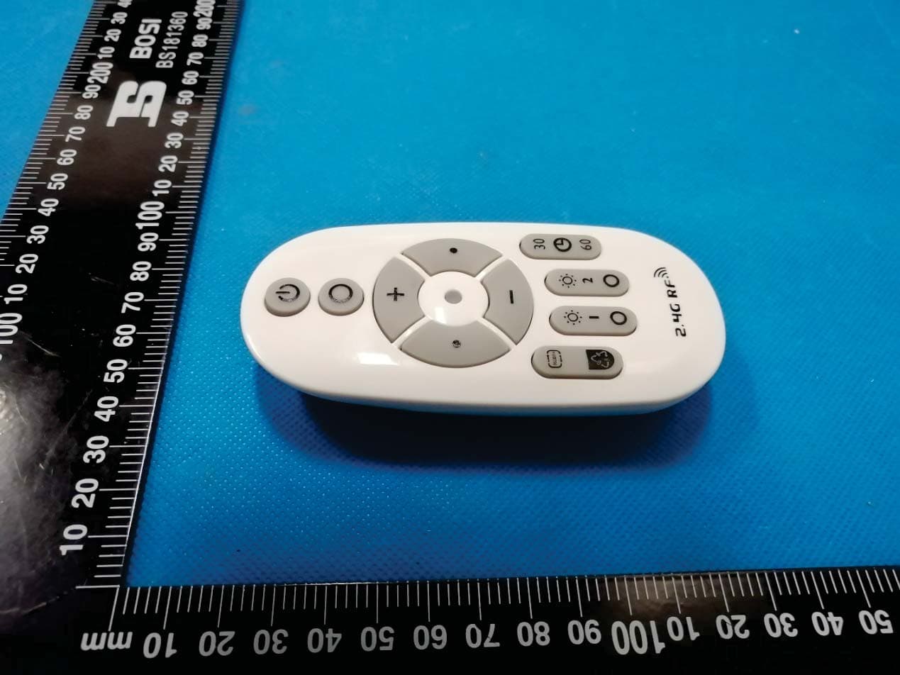 Remote control - FCC ID 2AYLZ082833M - SHENZHEN OMI LIGHTING CO., LTD. (3)
