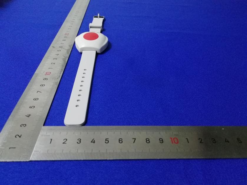 Watch band wireless transmitter - FCC ID 2AYM2ZY2110-HT - Moked Enosh ltd (3)
